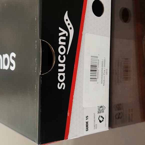 Saucony Guide 15 Sneakers. NEW in Box! Night Rose/Sunstone - Picture 6 of 15